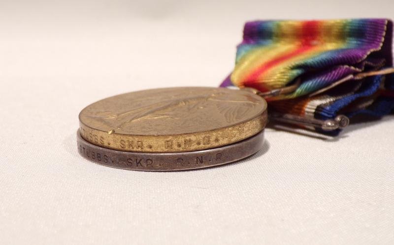WW1 1914/15 Star Trio to Stubbs RNR & 14/15 Star to Son. — image 5