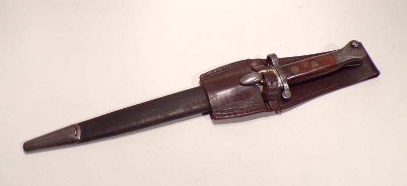 Boer War Lee Metford MkII Bayonet by Sanderson with Frog. — image 2