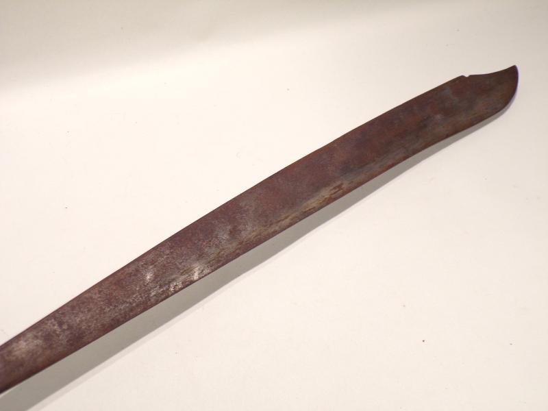 Vintage Indonesian Mandau Sword. — image 5