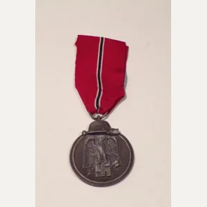 WW2 Winter Campaign Medal 1941/42 by Wiedmann