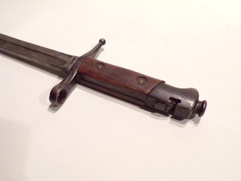 1891 Italian Mannlicher-Carcano Carbine Bayonet. — image 2
