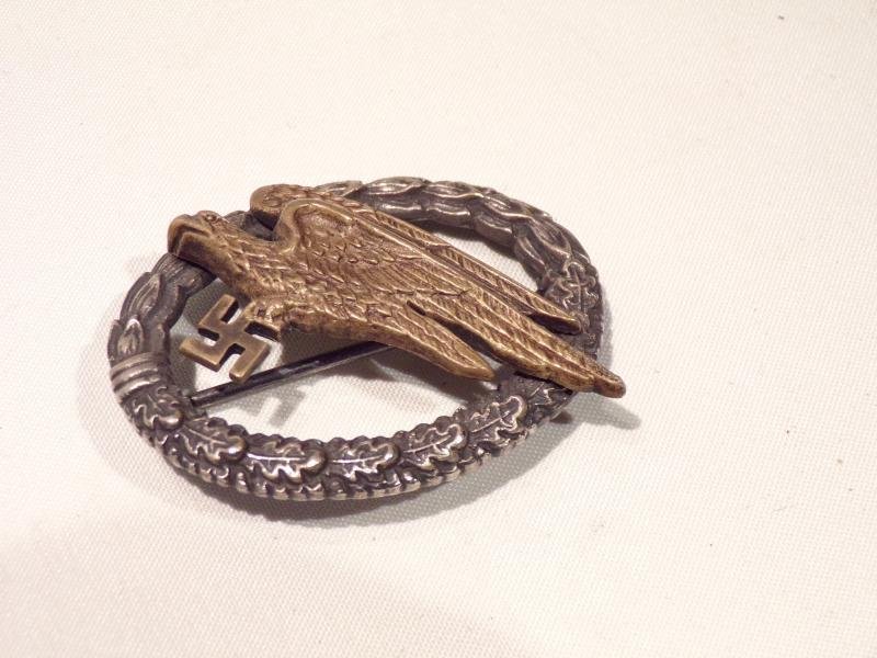 WW2 German Luftwaffe Paratroopers Badge by Brüder Schneider. — image 3