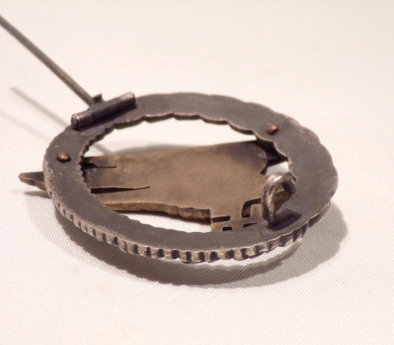 WW2 German Luftwaffe Paratroopers Badge by Brüder Schneider. — image 6