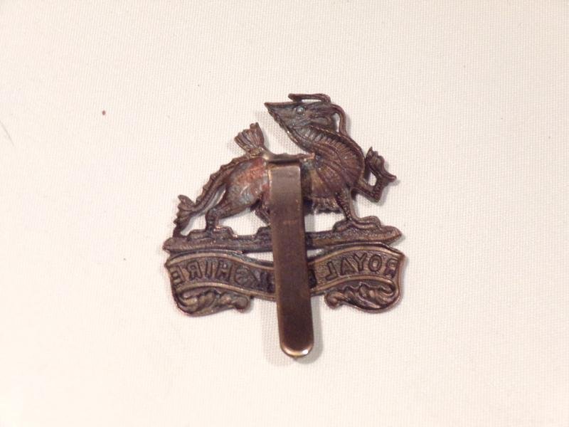 Royal Berkshire Regiment Officers Cap Badge. — image 2