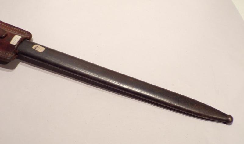 WW1 Era French M1892 Mk2 Mannlicher Berthier Bayonet & Frog. — image 9