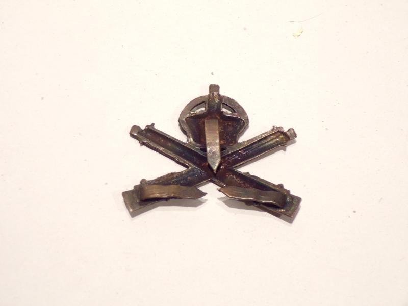 WW1 MGC Officers Badge Set. — image 3