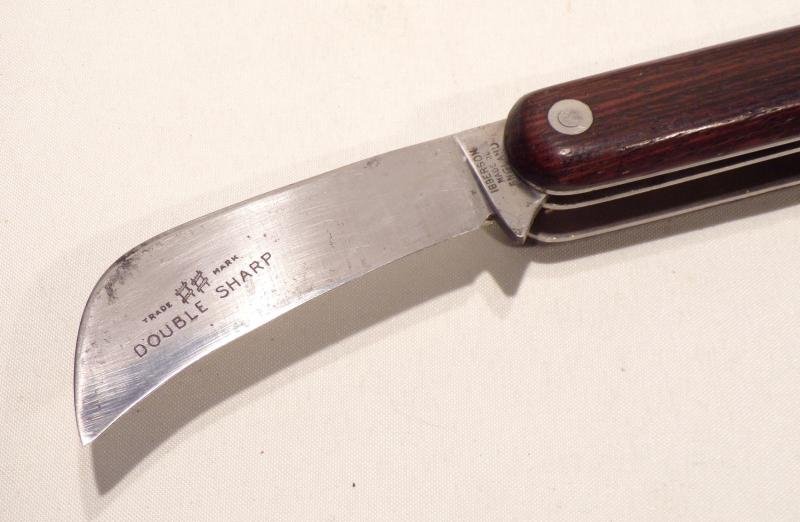 Vintage Ibberson Double Sharp Gardeners Folding Knife. — image 4
