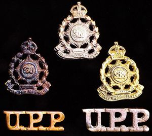 British India: United Provinces Police. Lot of 5 x collar …