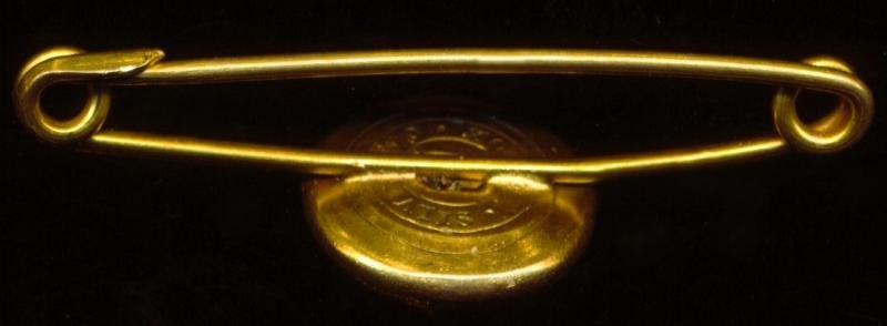 Royal Indian Marine (R.I.M.) /  Royal Indian Navy (R.I.N.). 'Sweetheart' brooch. Gilding metal. Circa 1914-1945 — image 4