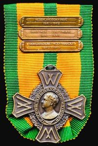 Netherlands: Commemorative War Cross 1940-45 (Oorlogsherinneringskruis 1940-45). With 3 x …