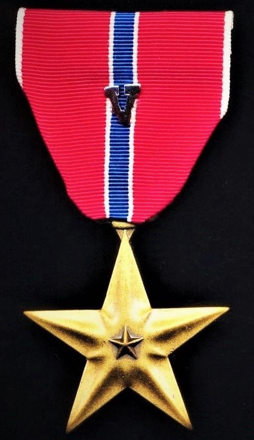United States: Bronze Star Medal with silver 'V' valor emblem for second 'Valour' award of BSM. Sold together with a miniature BSM — image 2