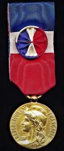 Medal of Honour of Labour (Medaille D'Honneur du Travail). Unsigned …