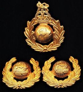 Royal Marines: Lot of King's Crown gilding metal cap badge …