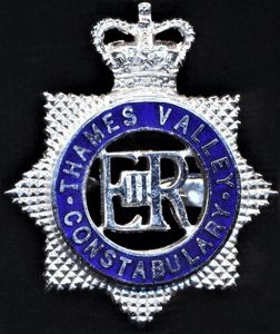 British Police: Thames Valley Constabulary. 'Senior Officer's' EIIR Queen's Crown …
