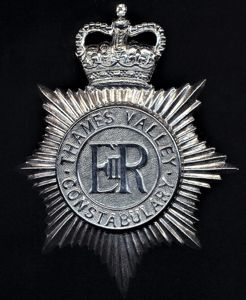 British Police: Thames Valley Constabulary. EIIR Queen's Crown 'Helmet' plate