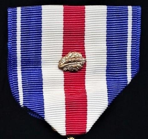 United States: Silver Star Medal. With 'Silver Oakleaf Cluster' on riband. Post 1990- issue — image 3