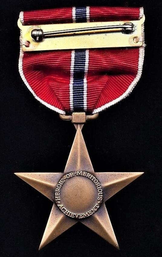 United States: Bronze Star Medal. With 2 x 'Silver Oakleaf Clusters'. Circa issue 1945-1965 (including Second World War, Korean War and Vietnam War) — image 5