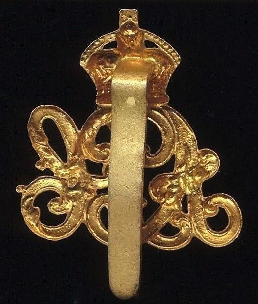Army Pay Corps. King's Crown gilding metal cap badge — image 2