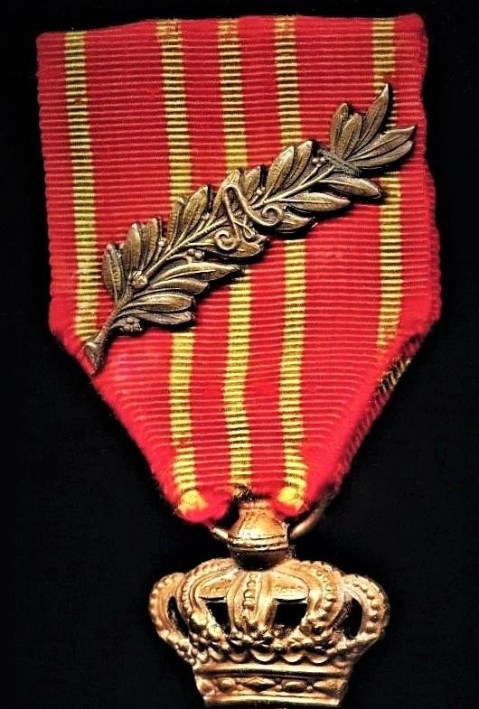 Belgium: Cross of War 1914-1918 (Croix De Guerre 1914-1918). With bronze palm with 'A' cypher — image 3