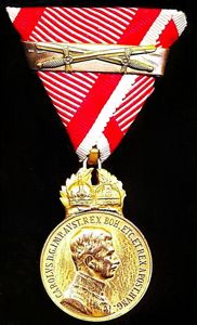 Austria (Empire): Military Merit Medal 'Signum Laudis'. Emperor Karl 1 …