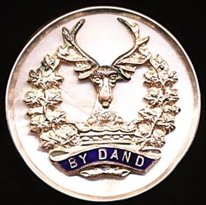 Gordon Highlanders: Sweetheart Brooch. A Silver and Mother of Pearl. …
