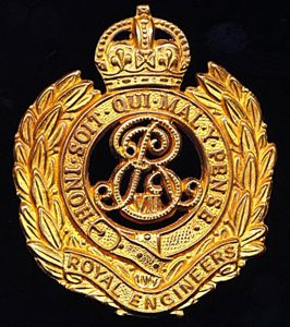 Royal Engineers. EDVII issue King's Crown gilding metal die-struck cap …