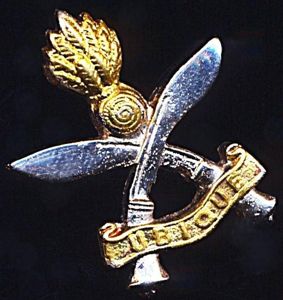 Gurkha Engineers. Cap badge. Bi-metal. Die-Cast