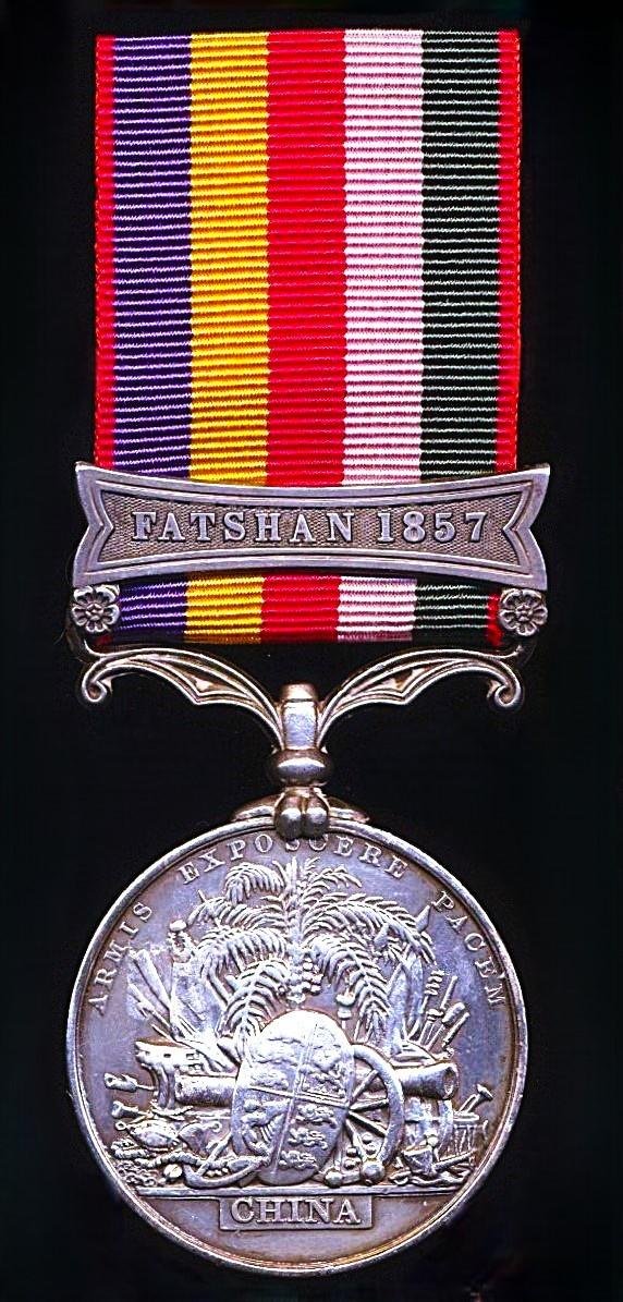 China Medal 1857-60. With clasp 'Fatshan 1857' — image 3