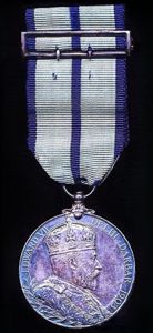 Delhi Durbar Medal 1903. Silver issue. With integral silver brooch …