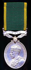 Efficiency Medal. GV issue with bar 'India' (Pte. D. C. …