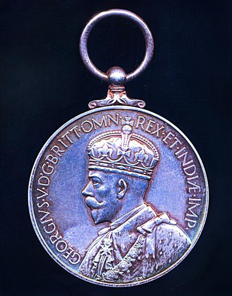 Cyprus Military Police Long Service & Good Conduct Medal. GV issue — image 2