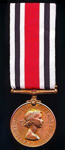 Special Constabulary Long Service Medal. EIIR issue (Albert Cook)