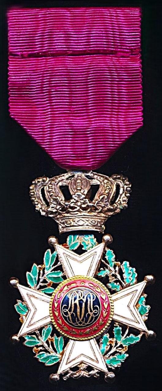 Belgium: Order of Leopold (Ordre de Leopold / Orde van Leopold). 5th Class 'Chevalier' breast badge with uni-lingual 'French' language obverse — image 5