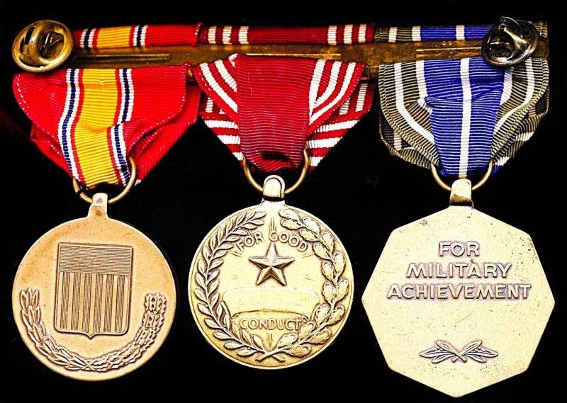 United States: A contemporary mounted group of 3 x medals awarded to a member of the United States Army — image 2