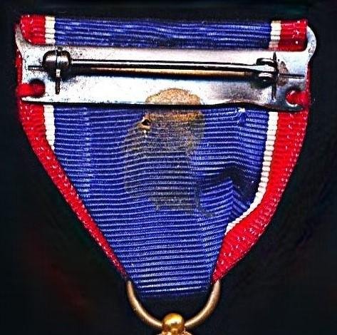 United States: Distinguished Service Cross (Army). Circa 1945-1970 — image 5