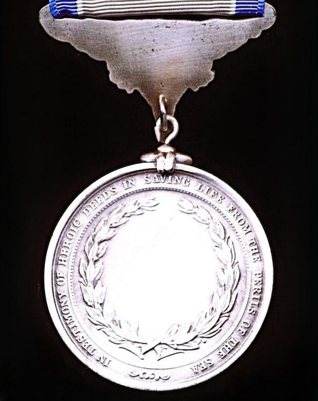 United States: Silver Life Saving Medal. This type issued circa 1990-2024 — image 4