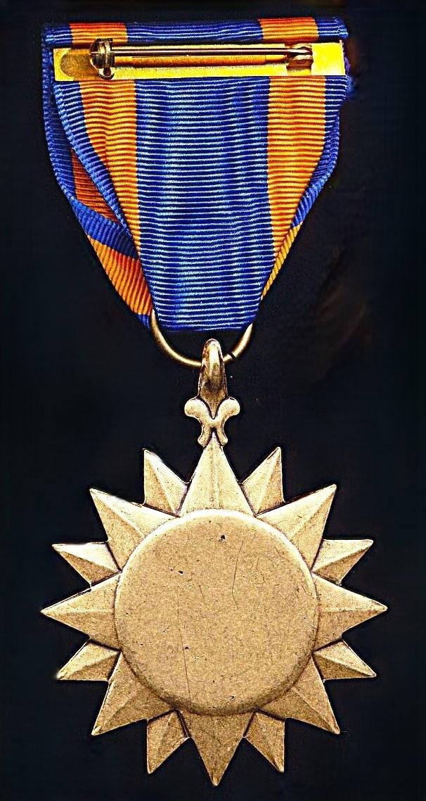 United States: Air Medal. An award issued circa 1990-2025 — image 3