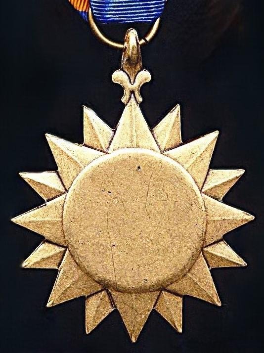 United States: Air Medal. An award issued circa 1990-2025 — image 4
