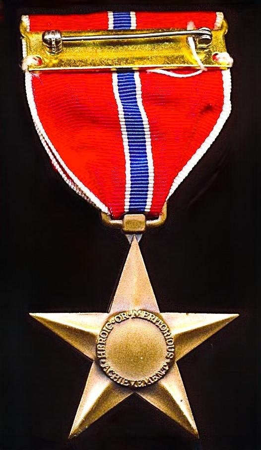 United States: Bronze Star Medal with bronze 'V' valor emblem — image 4