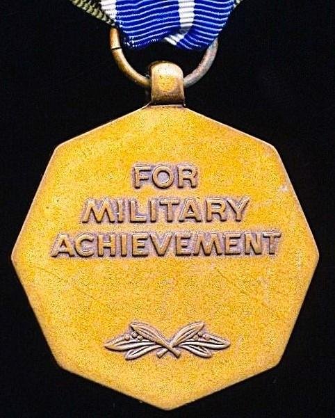 United States: United States Army Achievement Medal (established 1981). Circa 1981-1990 — image 4