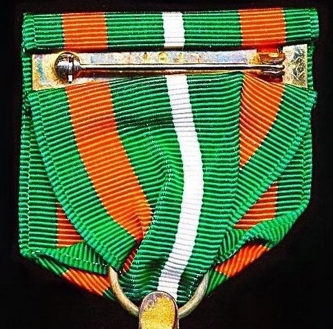 United States: Coast Guard Achievement Medal. Circa 1975-1990 — image 5