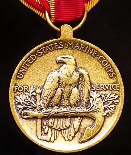 United States: United States Marine Corps Lot - USMC Expeditionary Medal with Gilt Metal Cap Badge. Circa 1975-2000 issue — image 5