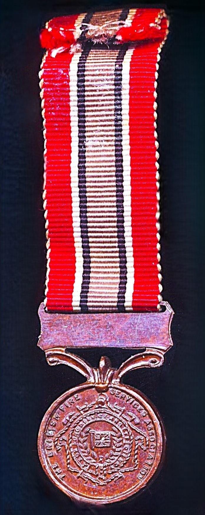 British Fire Services Association: Long and Efficient Service Medal. Bronze (for 10 Years service). With 'B.F.S.A.' suspension bar — image 4