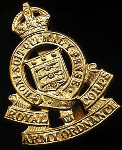 British Army: Royal Army Ordnance Corps. Kings Crown gilding metal …