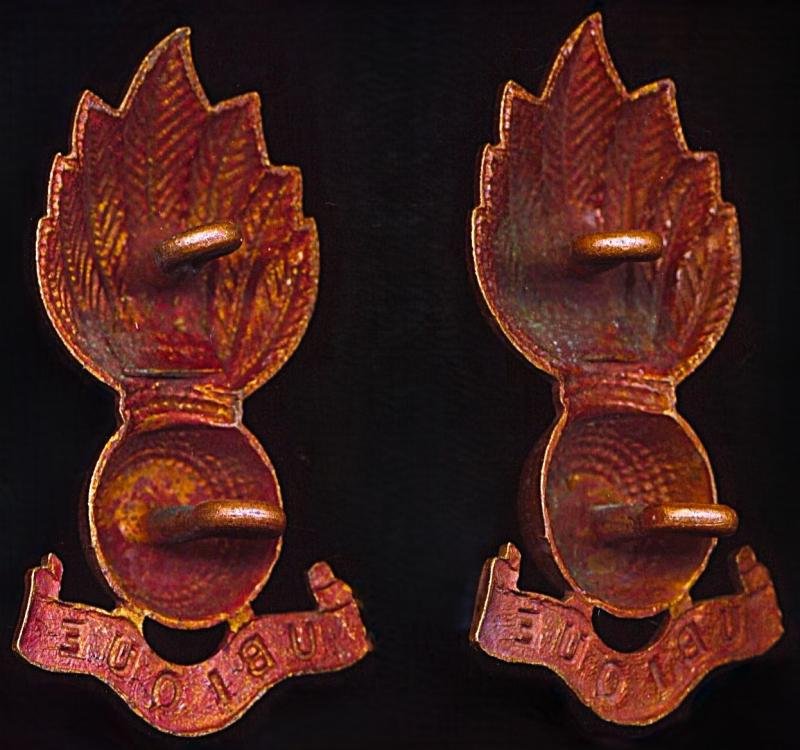 Royal Regiment of Artillery: Pair of Officer's large OSD bronze collar badges (also worn solo on Beret) — image 2