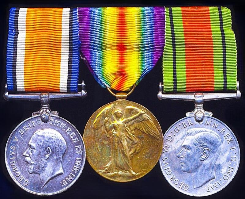 A fascinating '1930's China Missionary Outrage' and World Wars medal group of 3: Doctor Hugh Davis Cracroft Rice, Bible Churchmen's Missionary Society, late Lieutenant, 9th (Service) Battalion Devonshire Regiment — image 2