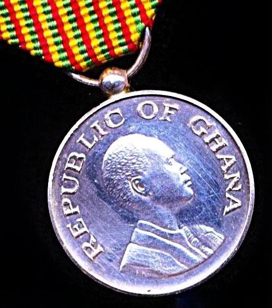Ghana: Republic Day Medal 1960. 'Police' reverse. Miniature medal — image 2