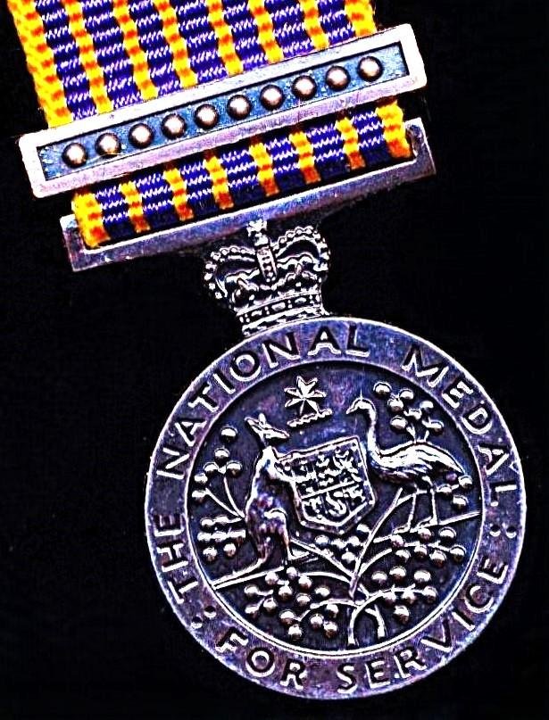 Australia: National Meda (instituted 1974). With further service bar. Miniature medal — image 2