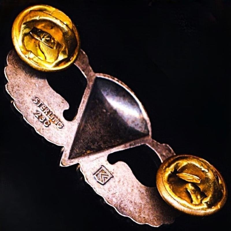 United States: Parachutist Badge. Sterling silver marked regulation size. Circa 1950-1968 — image 2