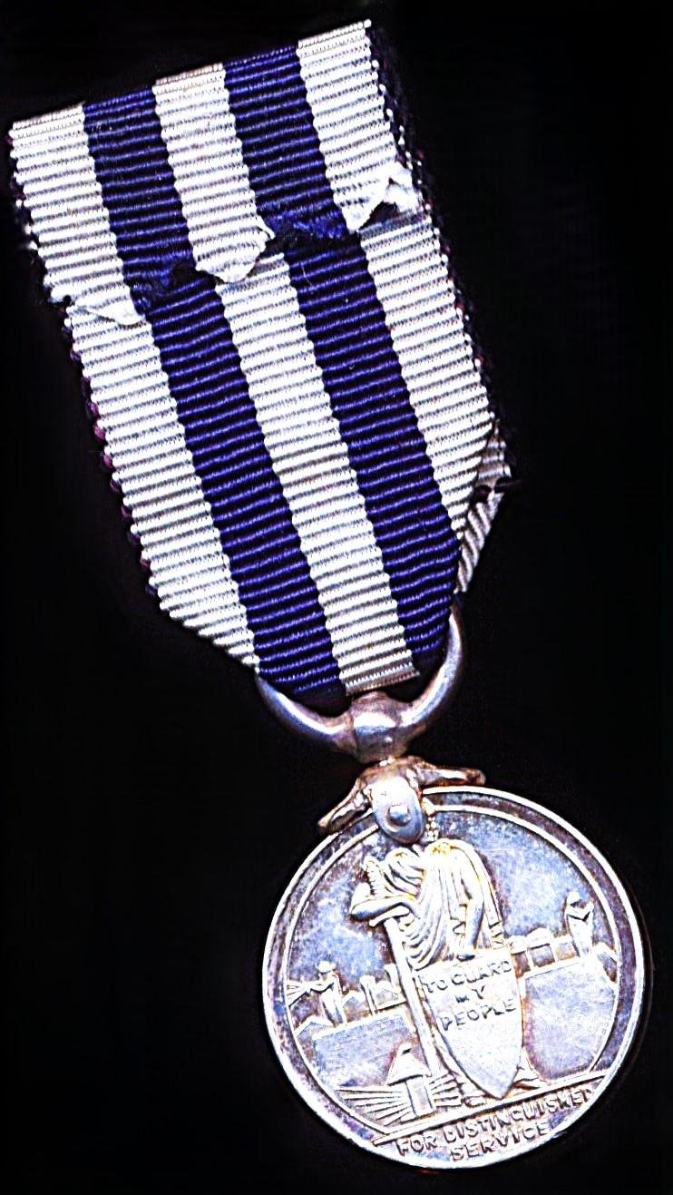 United Kingdom: King's Police Medal. GV issue. 2st Type 'Crowned Head' (circa 1931-37) — image 3